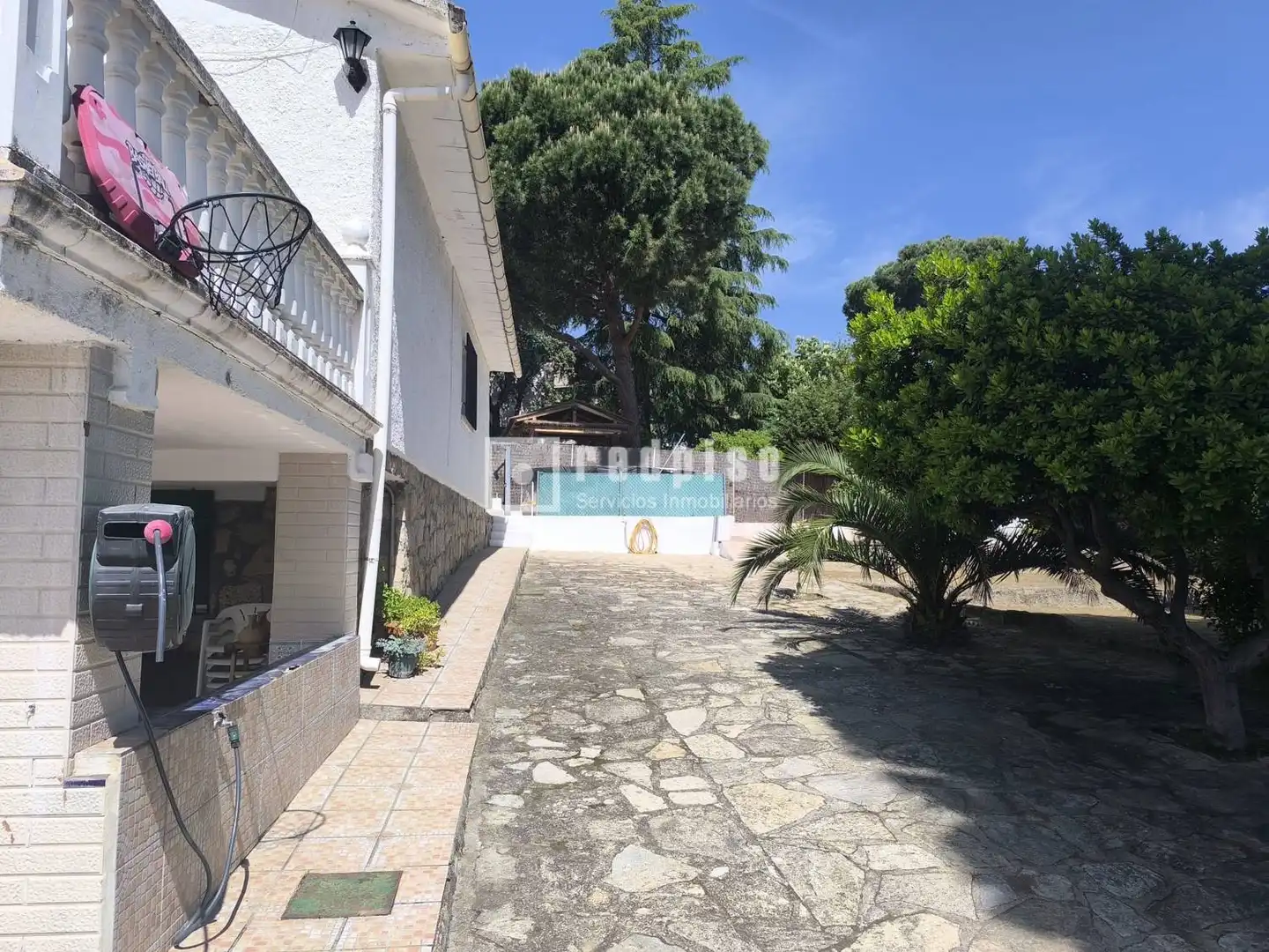 Vista exterior de Casa o chalet en venta en San Martín de Valdeiglesias