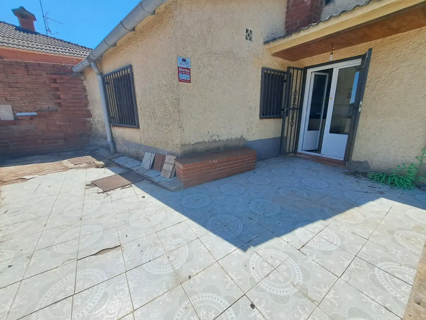 Vista exterior de Casa o xalet en venda en Rubí