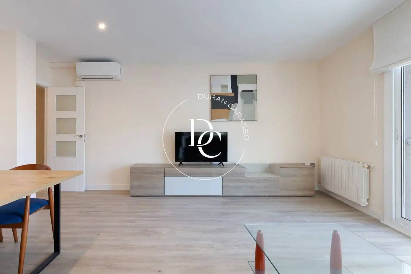 Sala de estar de Piso en venta en Vilanova i la Geltrú con Aire acondicionado y Calefacción