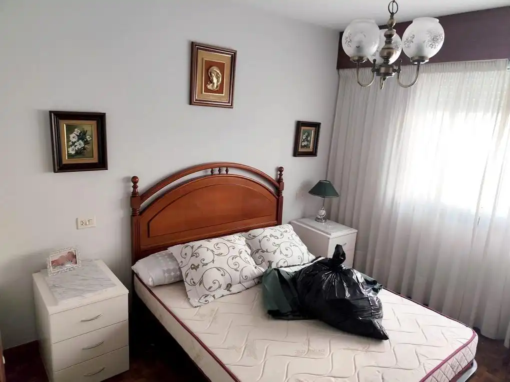 Dormitori de Pis en venda en Carballo amb Calefacció, Parquet i Traster