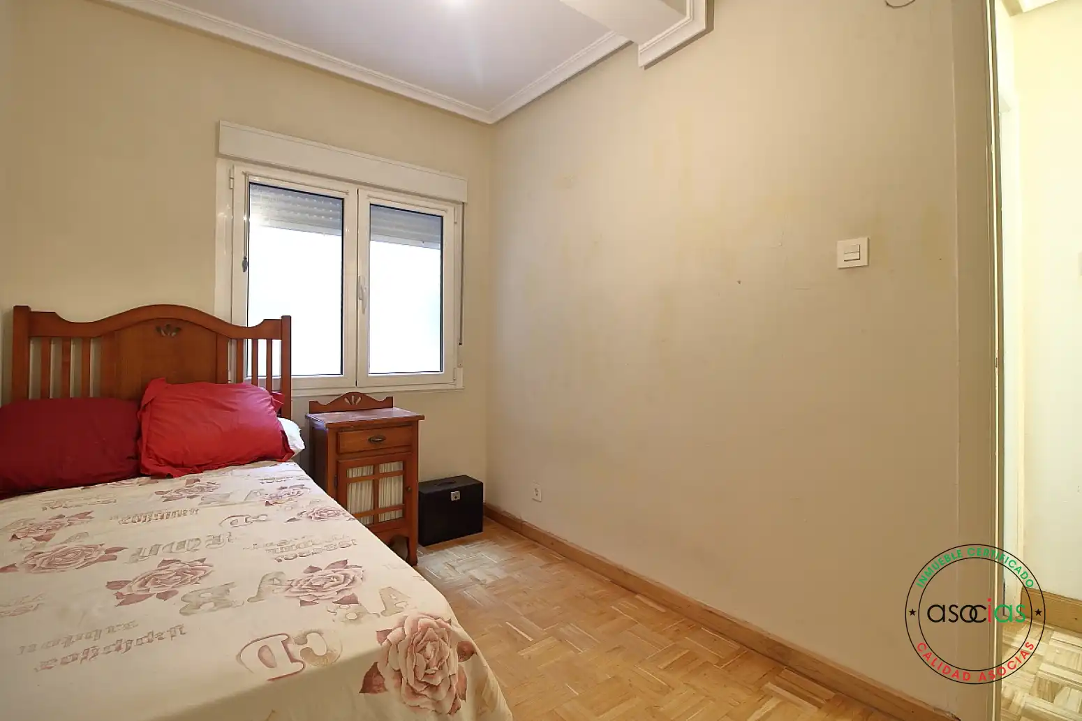 Habitación de Piso en venta en Gijón  con Calefacción y Parquet