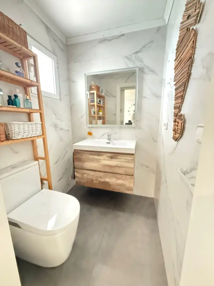 Baño de Casa adosada en venta en Alcantarilla con Aire acondicionado, Calefacción y Parquet