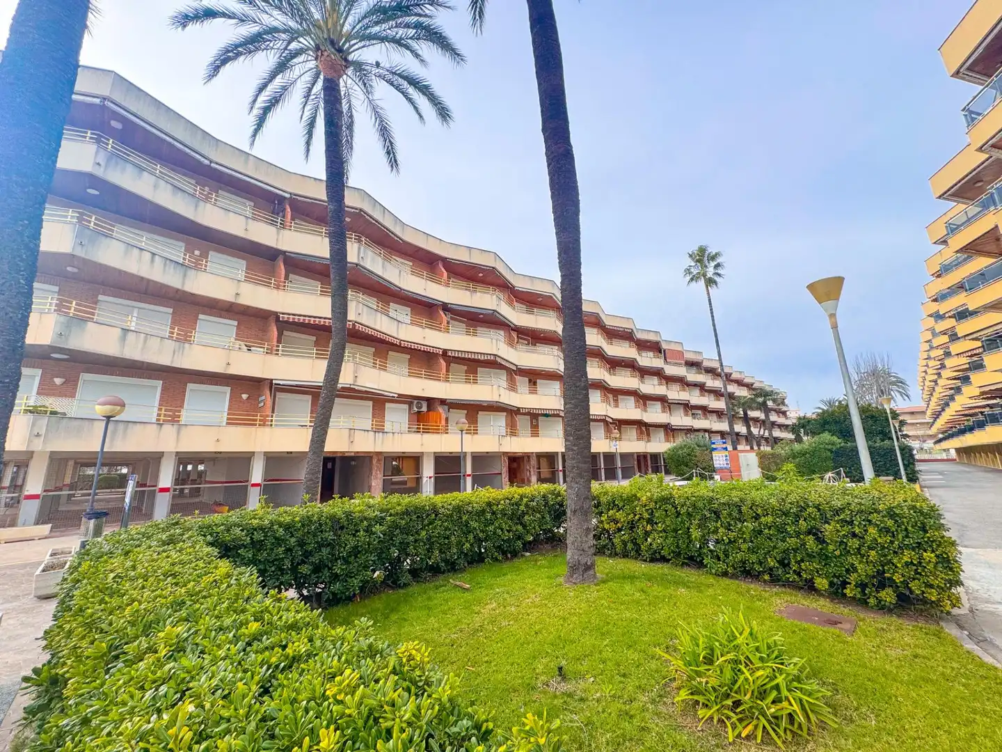 Vista exterior de Apartament en venda en Cambrils amb Aire condicionat, Calefacció i Terrassa
