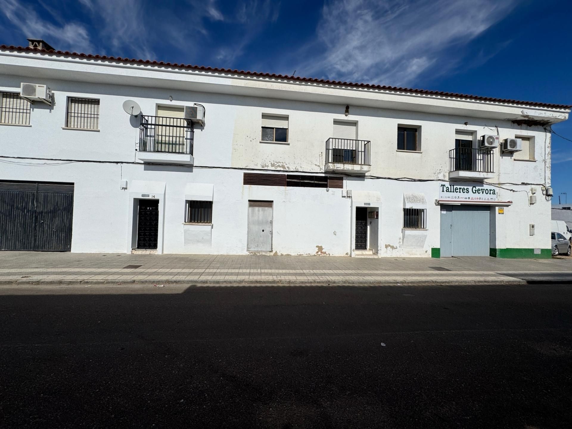 Exterior view of Flat for sale in Badajoz Capital  with Terrace and Storage room