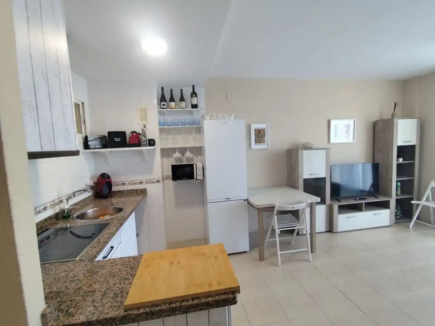 Küche von Wohnung zum Verkauf in Isla Cristina mit Schwimmbad