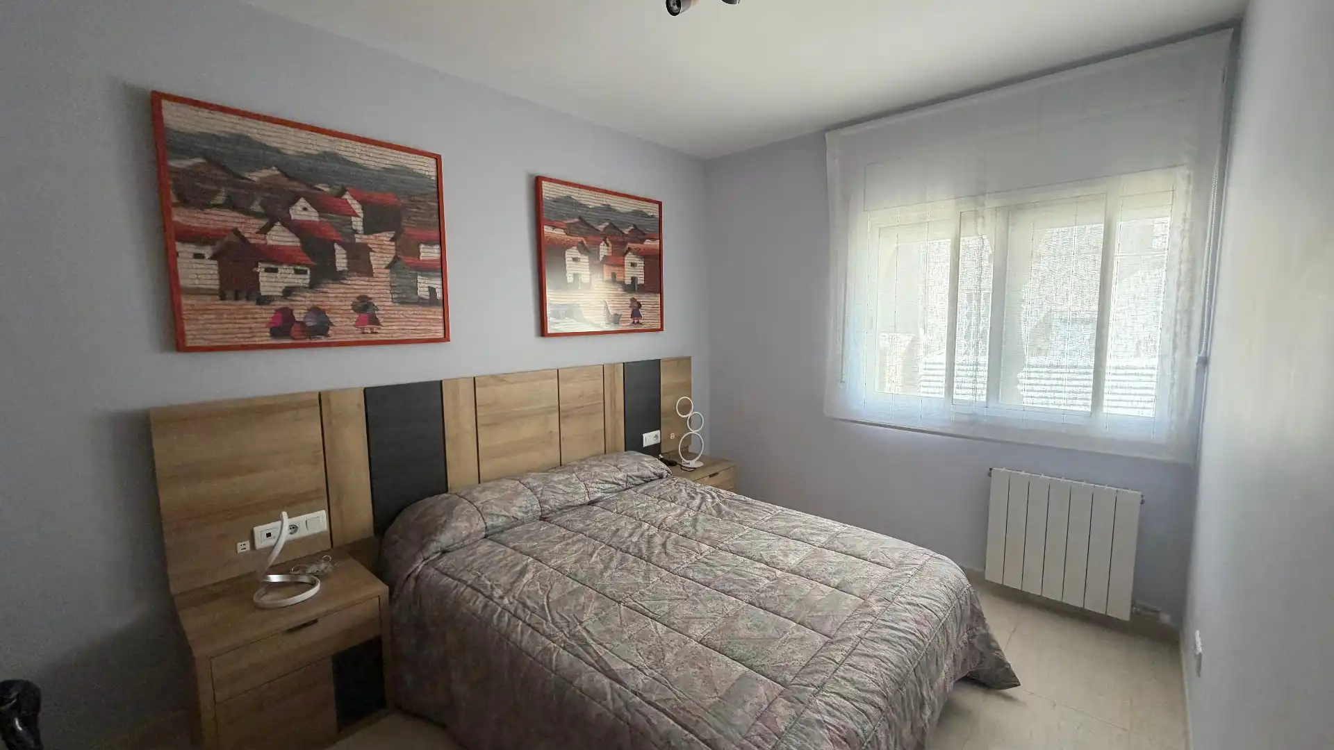 Habitación de Casa adosada en venta en El Vendrell con Calefacción, Jardín privado y Terraza