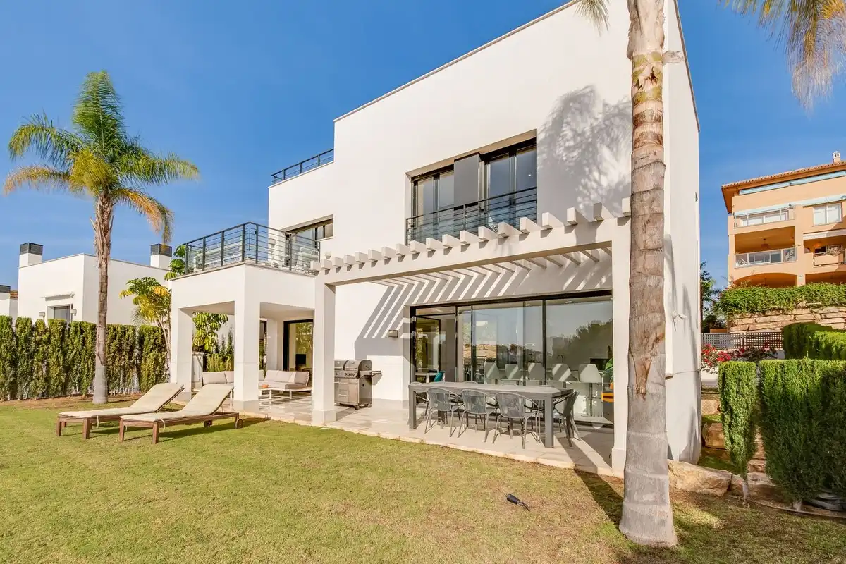Villa mit Terrasse zum Verkauf in Calle Parque Central 5, imagen 5