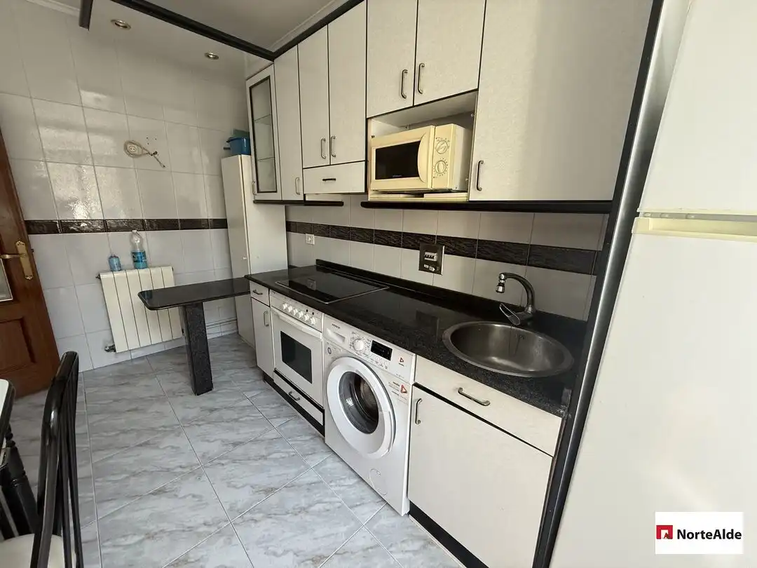 Küche von Wohnung zum Verkauf in Valle de Trápaga-Trapagaran mit Heizung