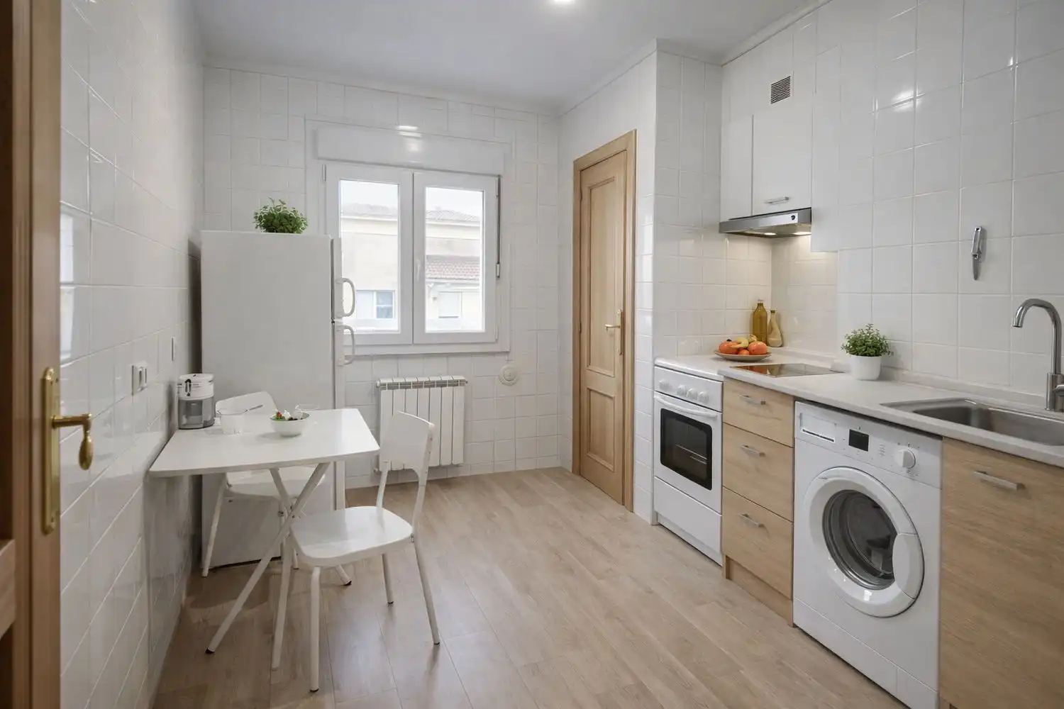 Küche von Wohnung zum Verkauf in Avilés mit Schwimmbad