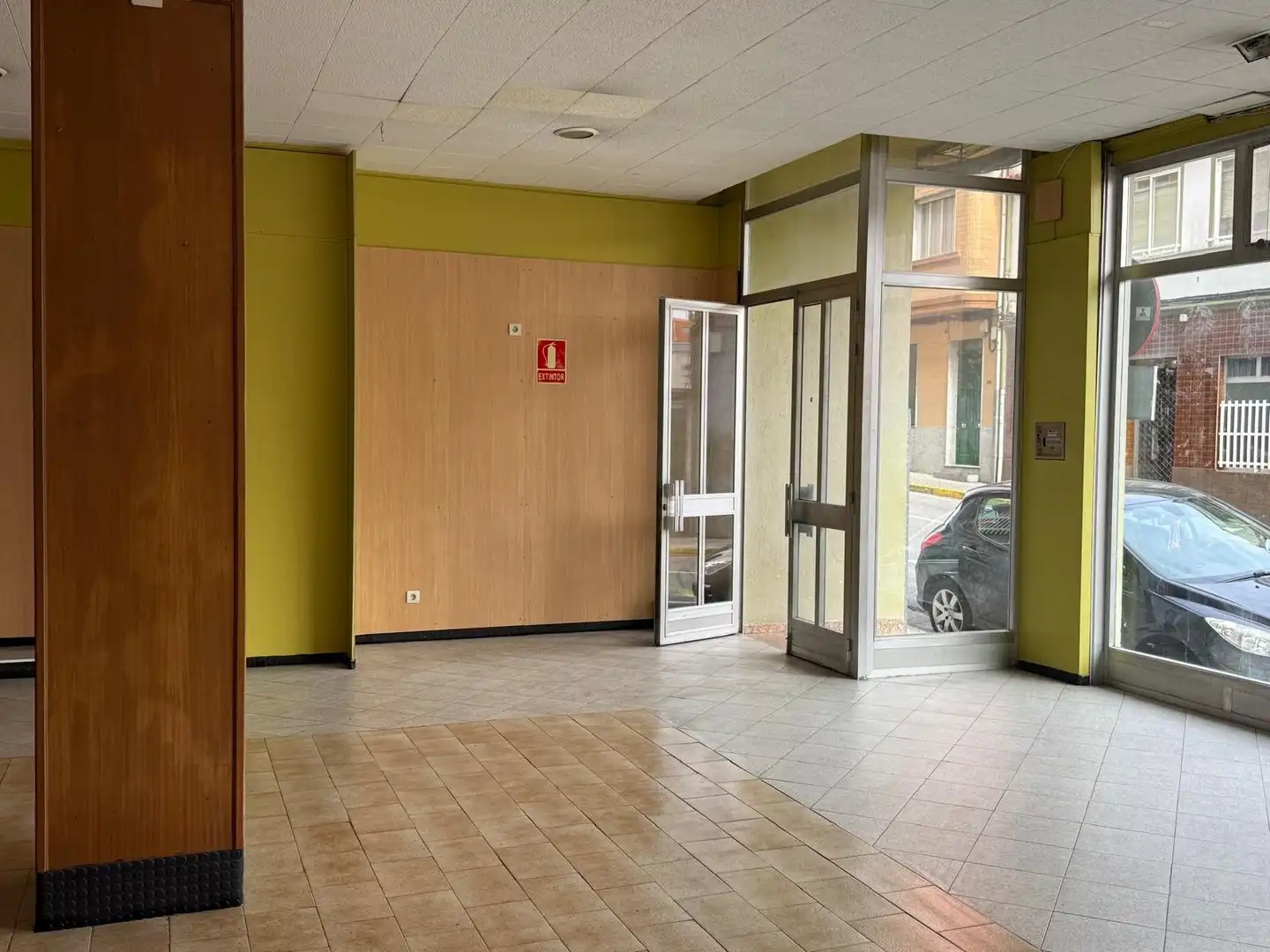 Commercial properties for sale in Boiro