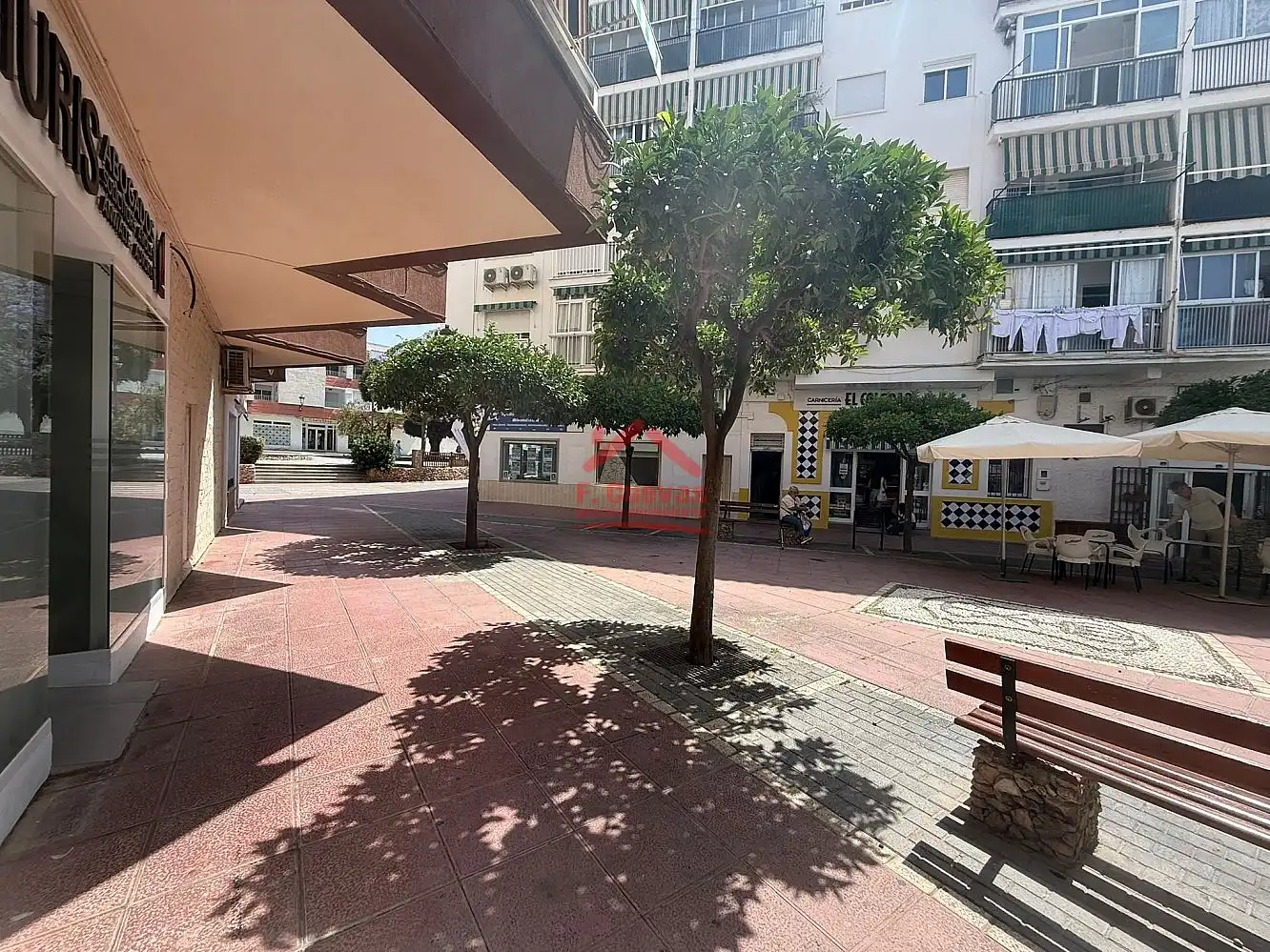 Vista exterior de Apartamento en venta en Nerja con Terraza