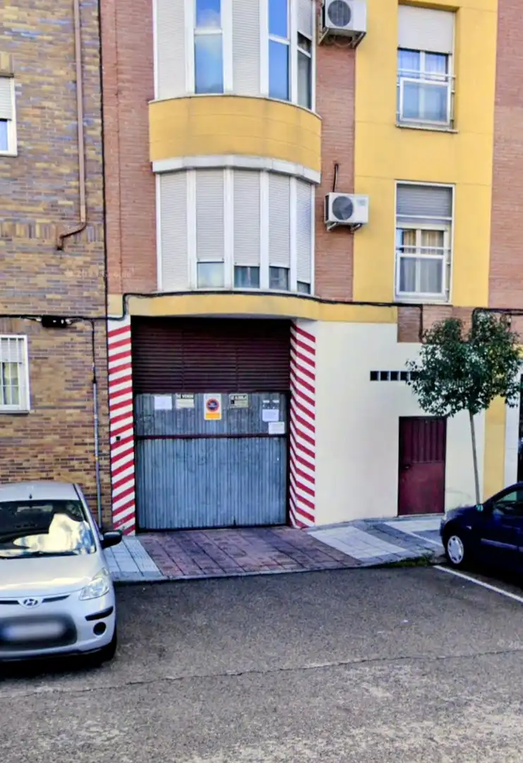 Exterior view of Garage for sale in Torrejón de Ardoz
