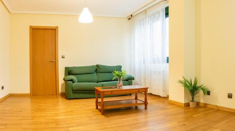 Foto 2 de Apartament en venda a Calle Fuertes Acevedo, 3, Buenavista, Oviedo