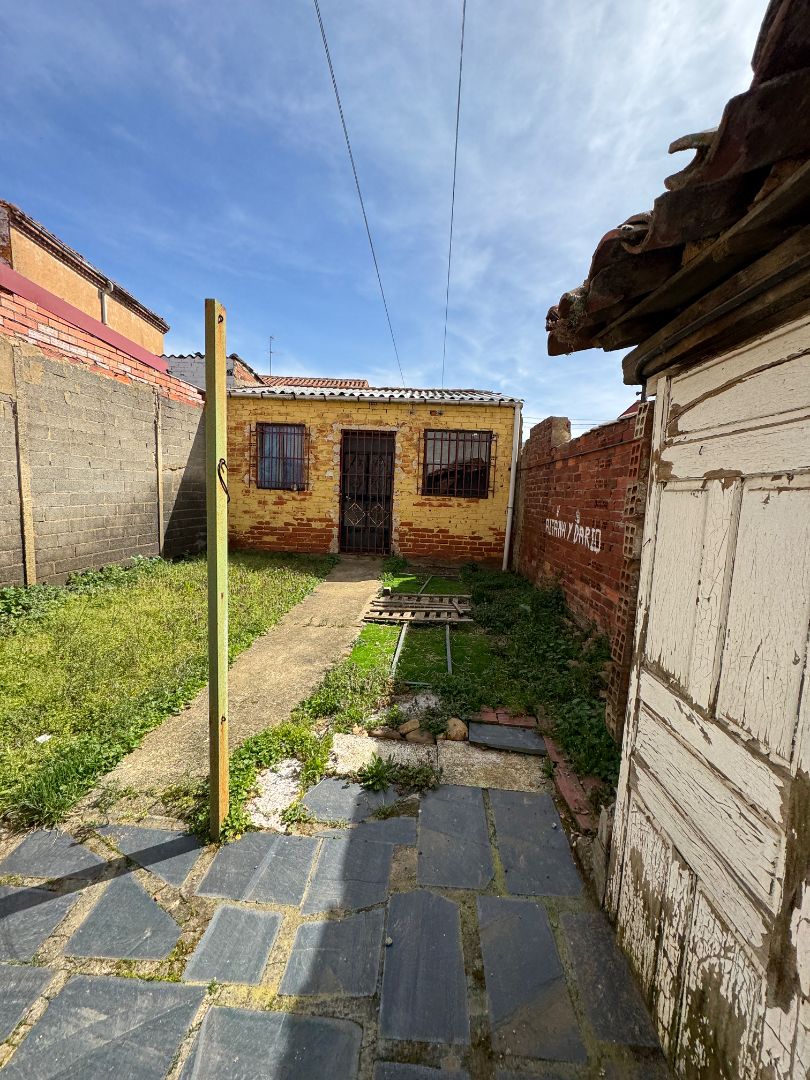 House or chalet for sale in Calle Cruz, Trobajo del Camino