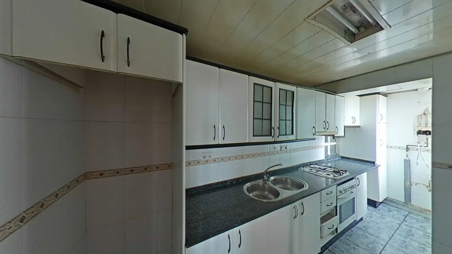 Cuina de Apartament en venda en Cornellà de Llobregat