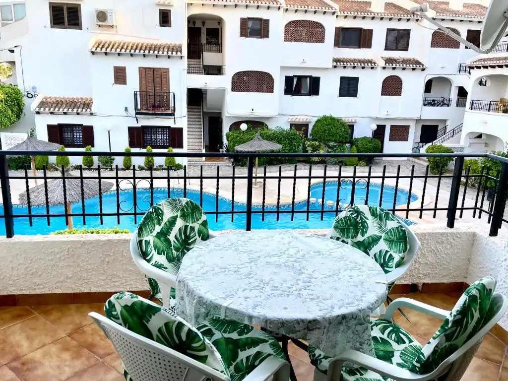 Mini appartamento con terrazza in vendita a Orihuela Costa, imagen 2
