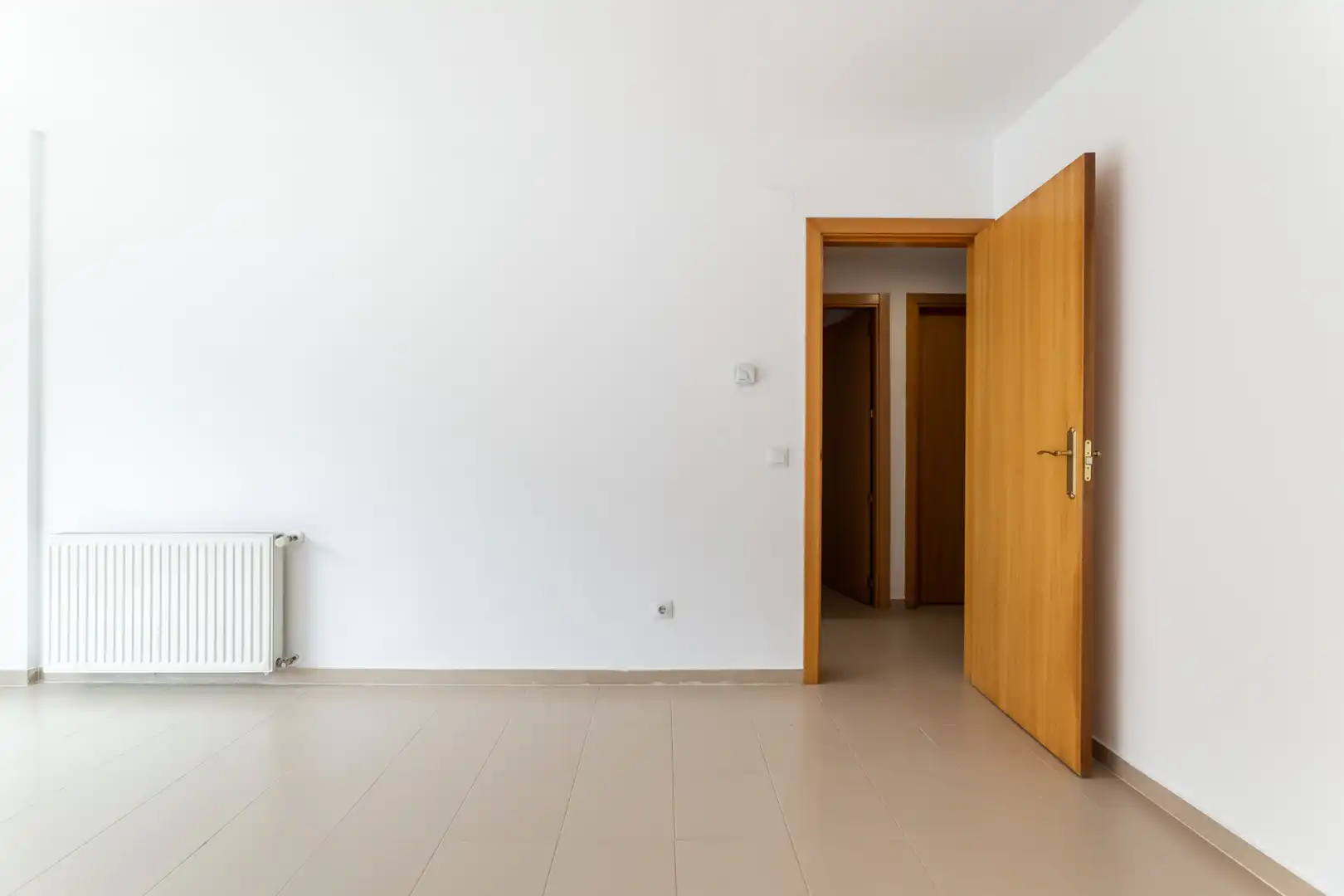 Piso en venta en Madrid con Calefacción, Trastero y Horno