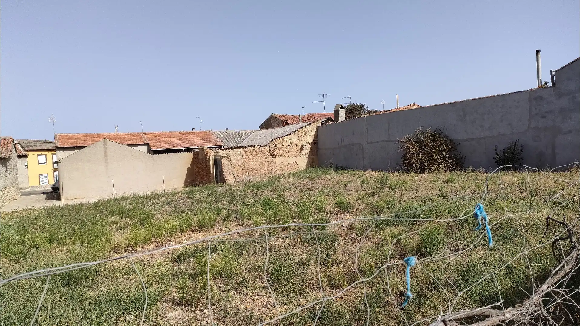 Residential zum Verkauf in Palacios de la Valduerna