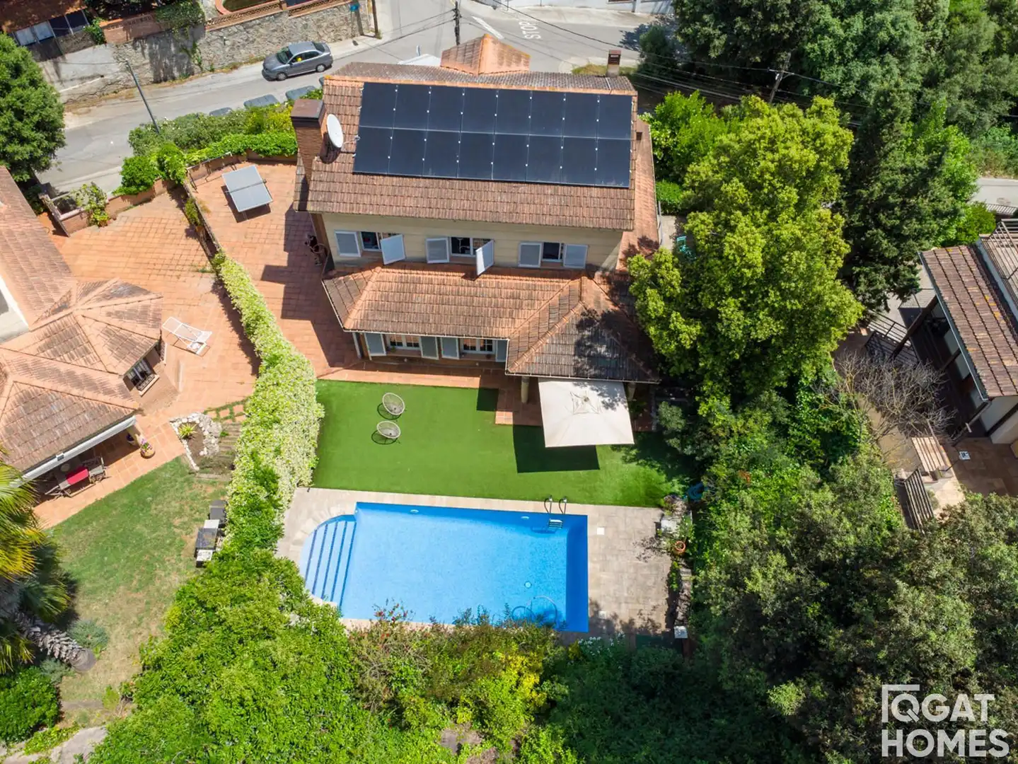 Garden of Houses for sale in Sant Cugat del Vallès  with Heating, Terrace and Storage room