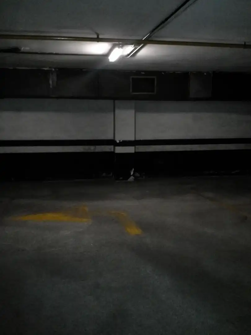 Einzelparkplatz zur Miete in Jaume Isern 98, imagen 5