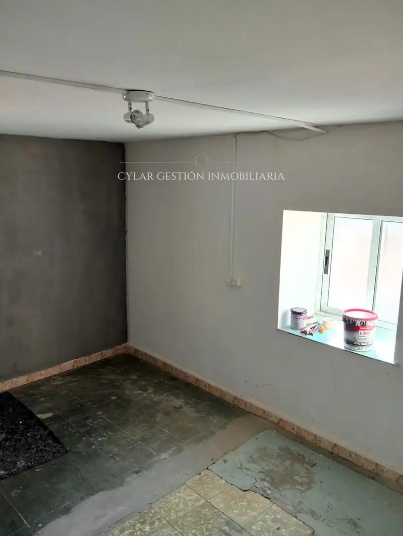 Dormitori de Casa o xalet en venda en Gajates amb Calefacció i Traster
