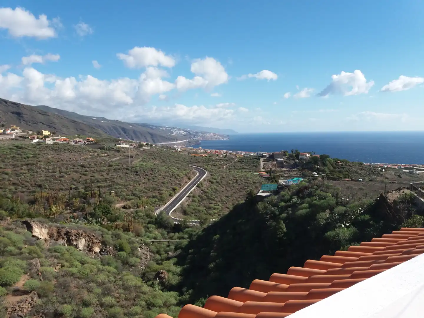 Vista exterior de Casa o chalet en venta en Candelaria con Aire acondicionado, Jardín privado y Terraza