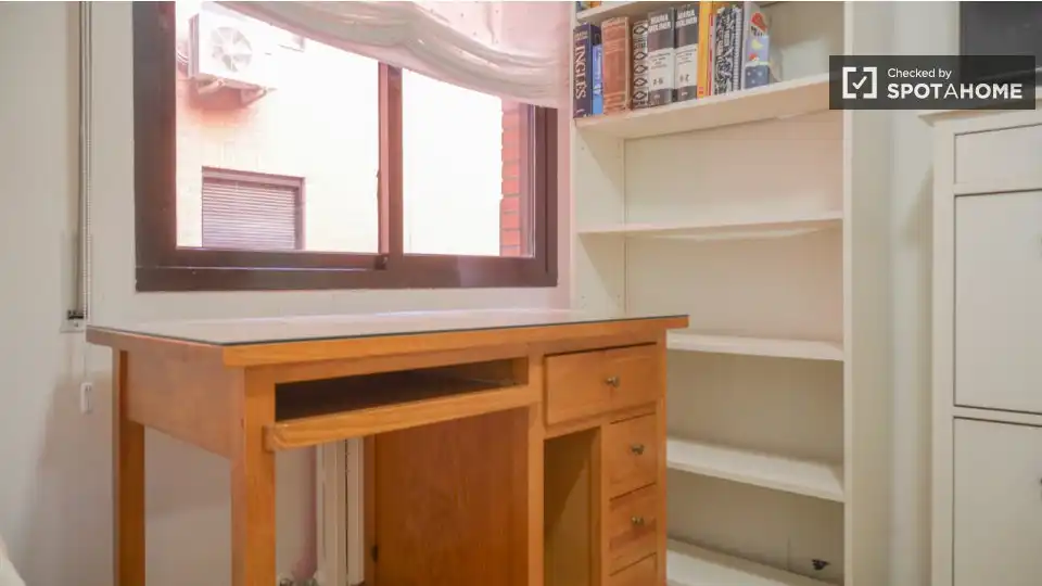 Habitación de Piso para compartir en Madrid con Aire acondicionado, Calefacción y Terraza