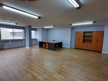 Büro zur Miete in Casco Antiguo