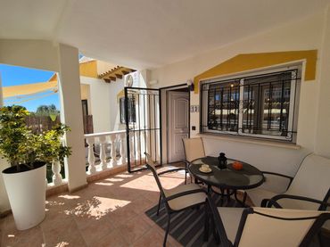 Casa rústica con jardín en venta en N/A