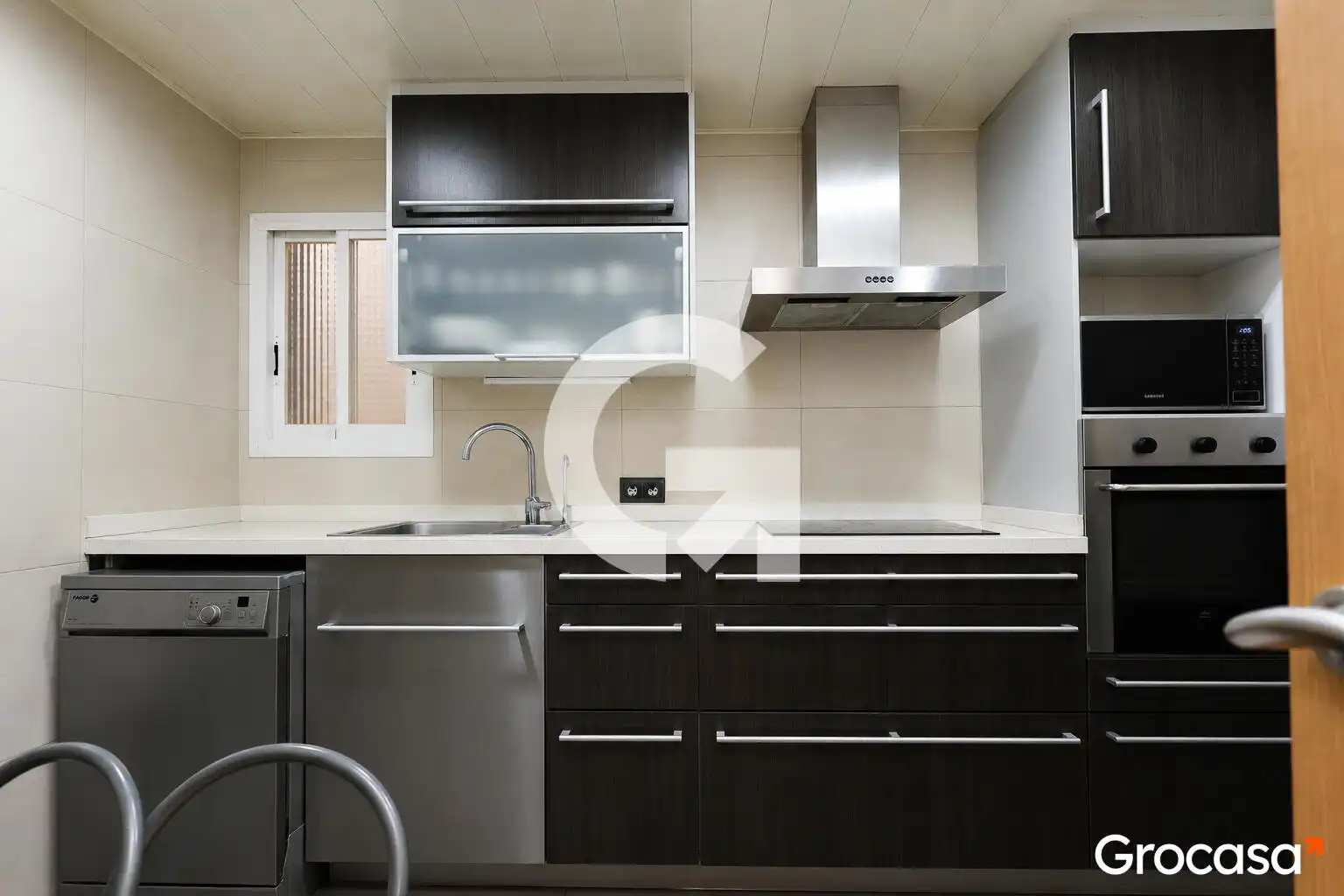 Kitchen of Flat for sale in Gavà  with Air Conditioner, Heating and Oven