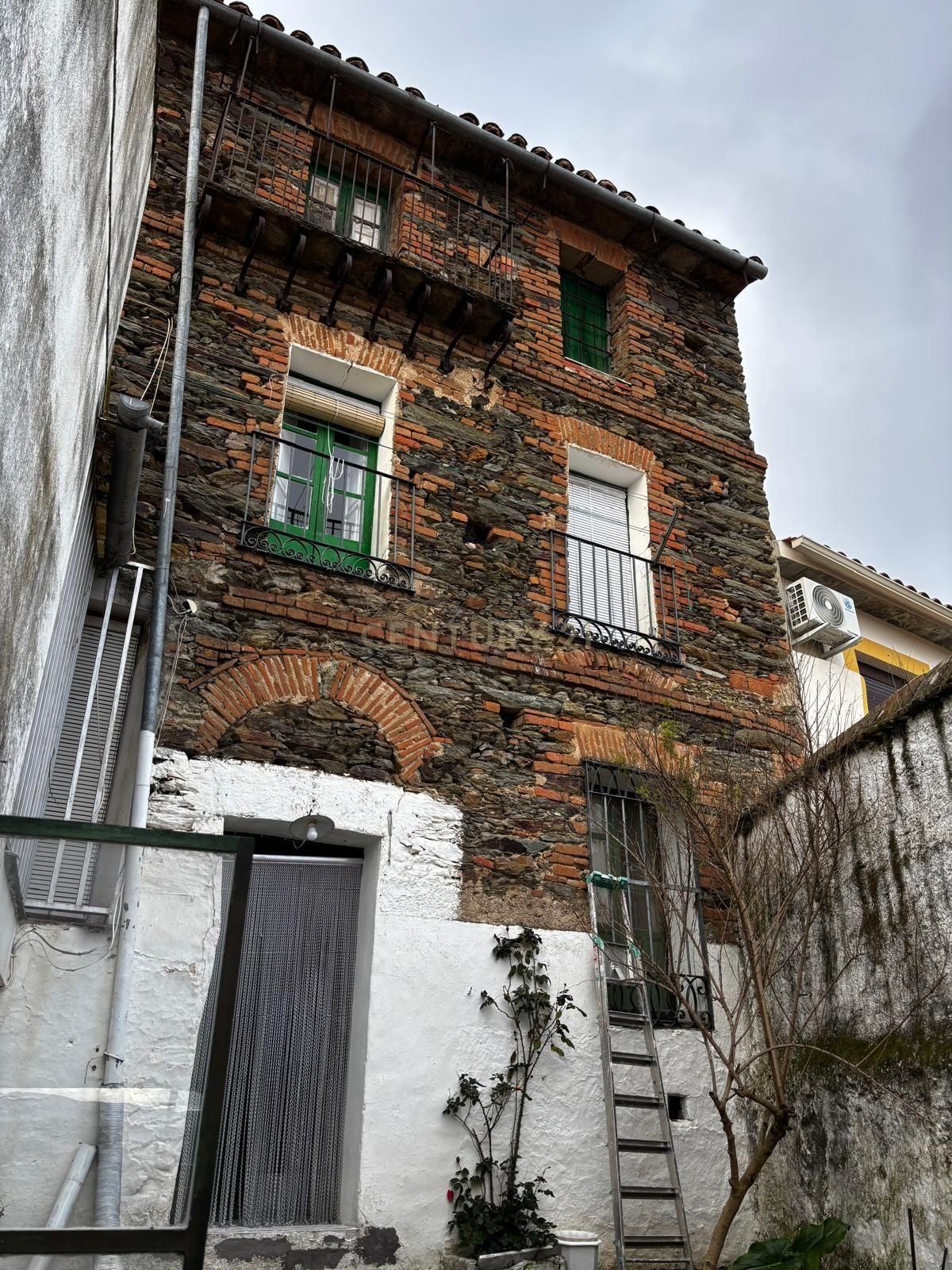 Vista exterior de Casa o chalet en venta en Torrejoncillo con Aire acondicionado, Jardín privado y Trastero