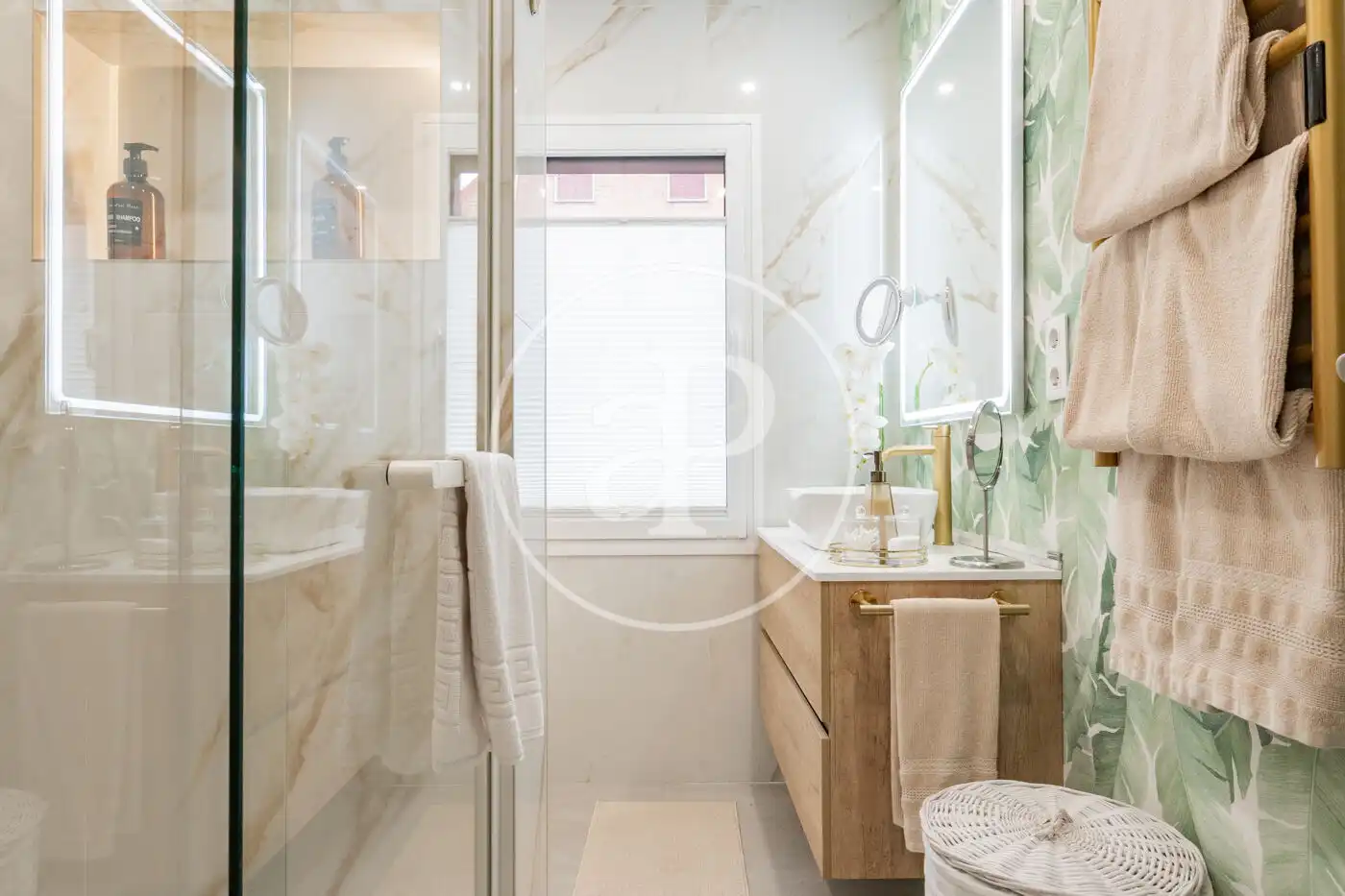 Badezimmer von Haus oder Chalet zum Verkauf in Madrid mit Klimaanlage, Heizung und Privatgarten