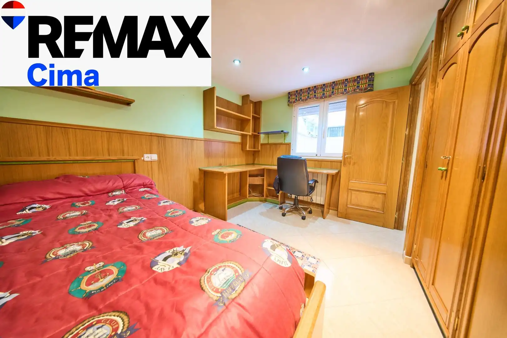 Habitación de Piso en venta en Baza, Granada