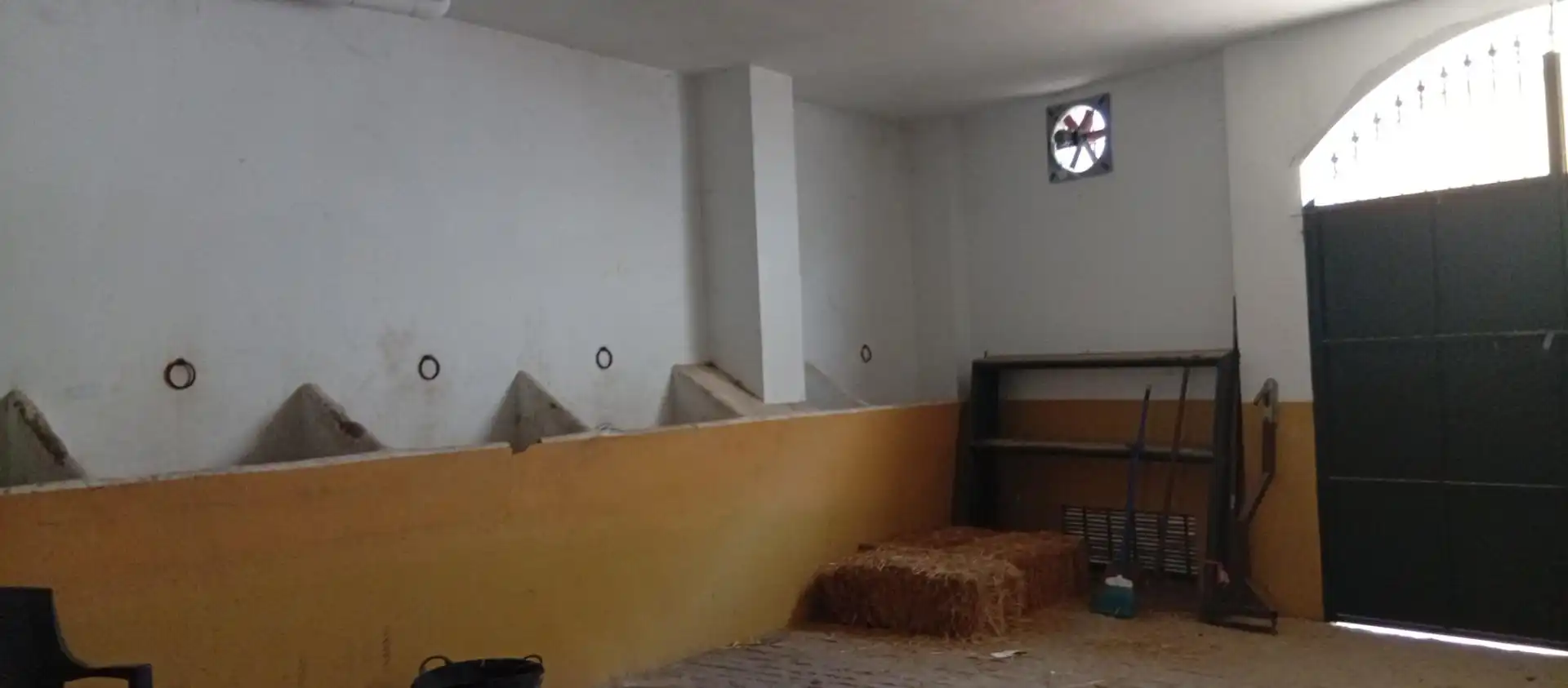 Edificio en venta en El Rocío  