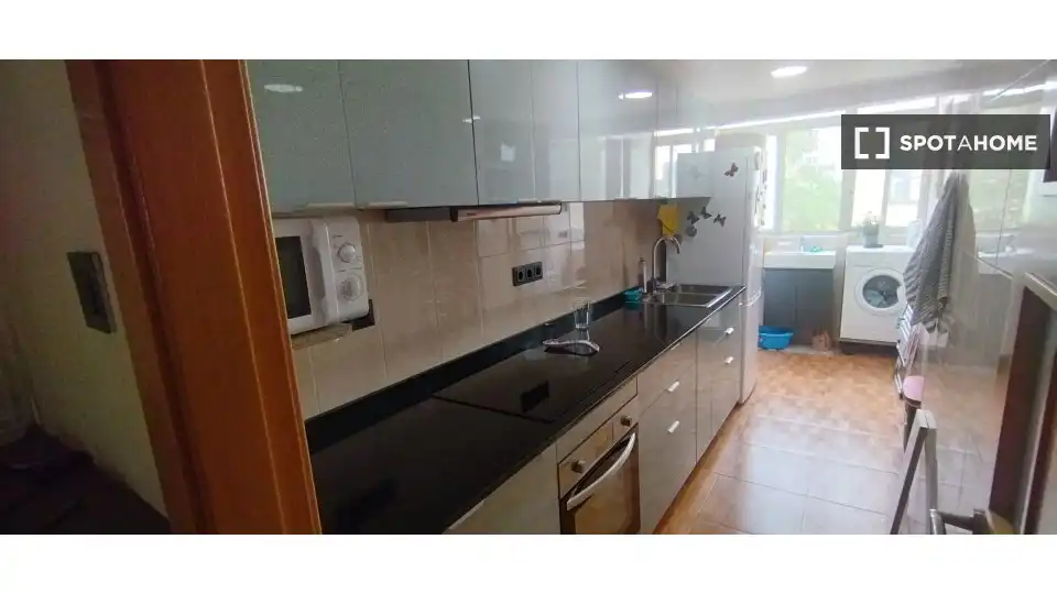 Kitchen of Flat for rent in Valencia  with Air Conditioner, Heating and Furnished