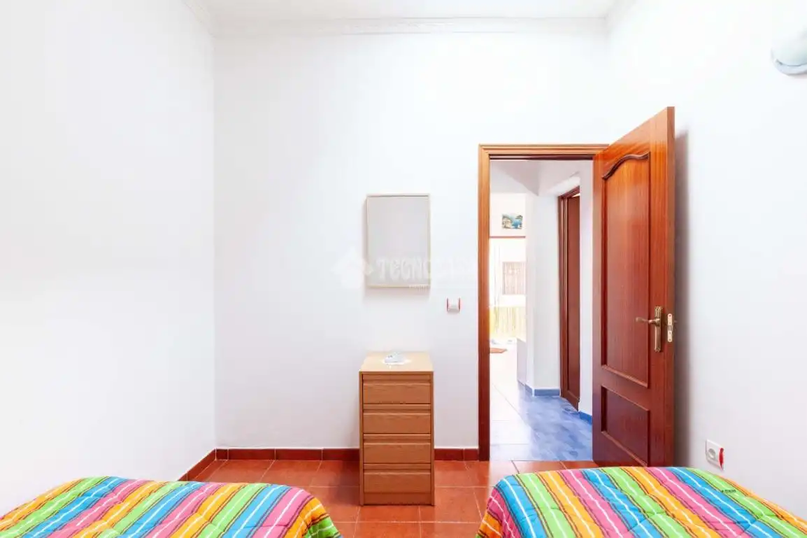 Detached homes for sale in C. Eduardo VII, Castell del Rey