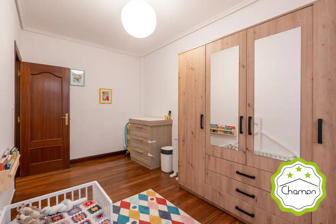Flat for sale in Artatzu - Larraskitu