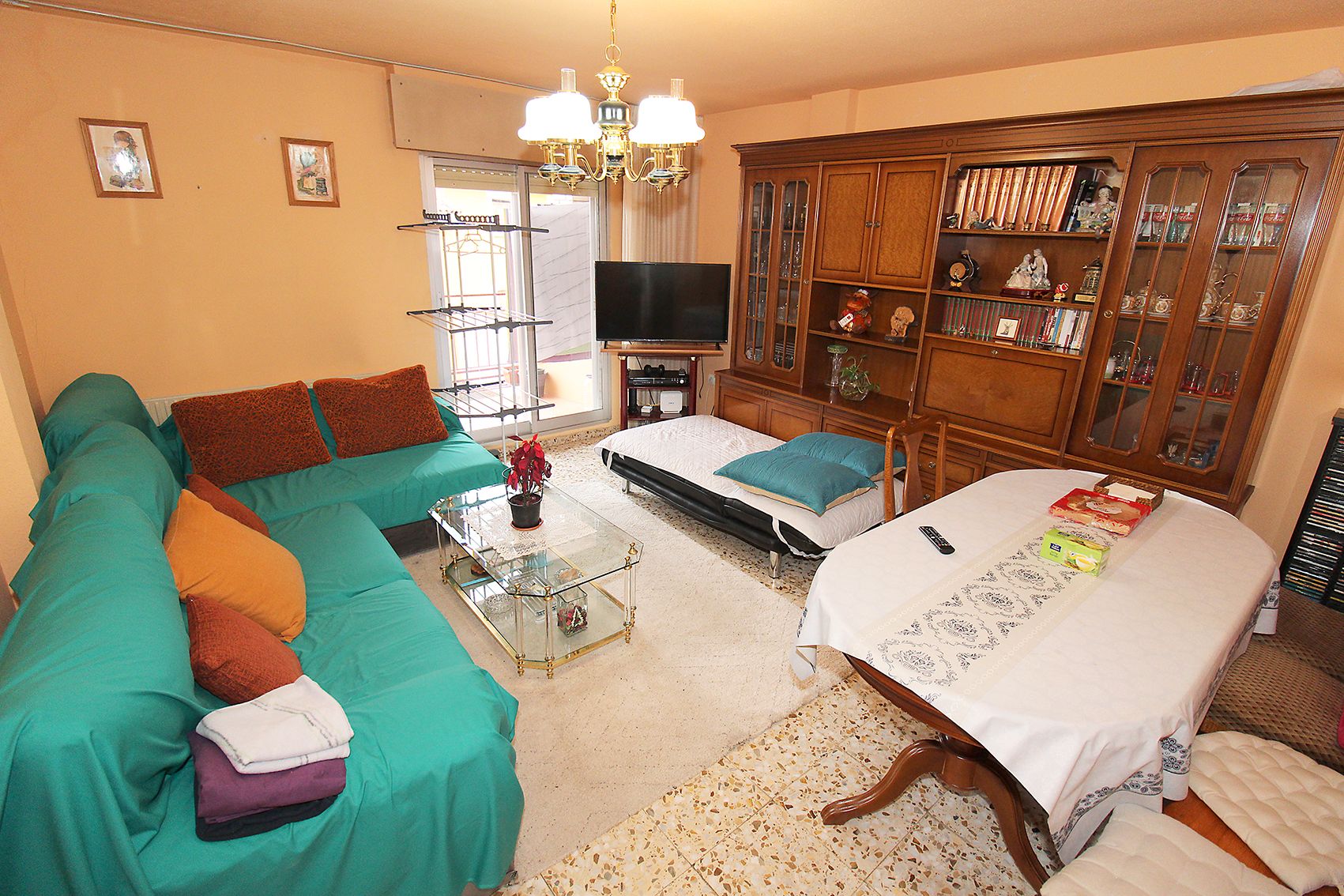 Sala de estar de Piso en venta en Torrelaguna con Calefacción, Terraza y Trastero