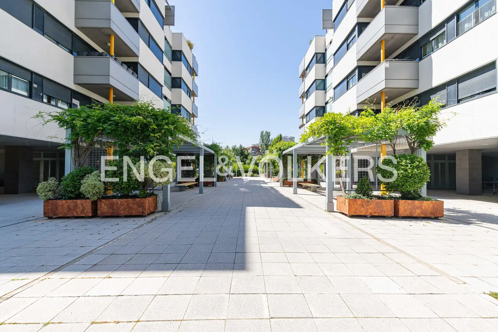 Terrasse von Wohnung zum Verkauf in Madrid mit Klimaanlage, Heizung und Parkett