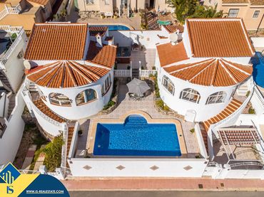 Villa con piscina in vendita a Rojales