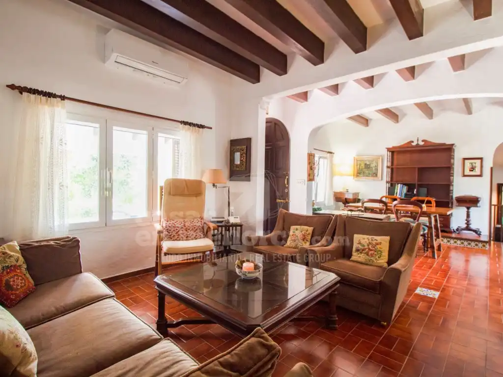 Sala d'estar de Finca rústica en venda en Sant Lluís amb Aire condicionat, Calefacció i Jardí privat