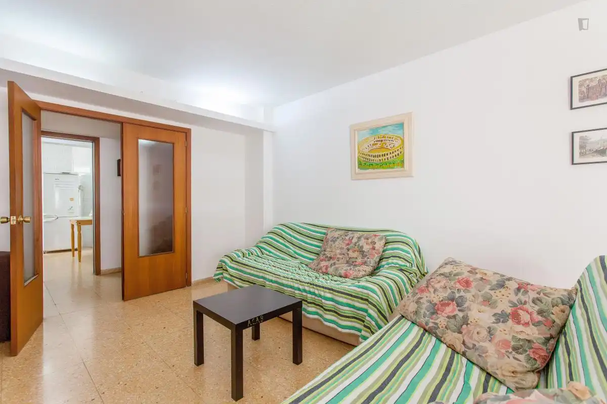 Habitación en Trinitat