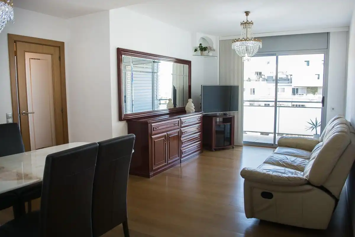 Living room of Flat for sale in Badalona  with Air Conditioner, Heating and Parquet flooring