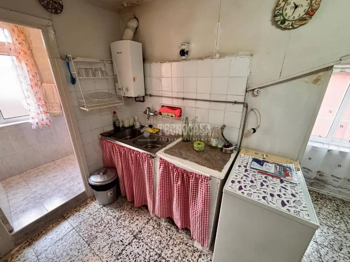 Cuina de Pis en venda en El Astillero   amb Parquet