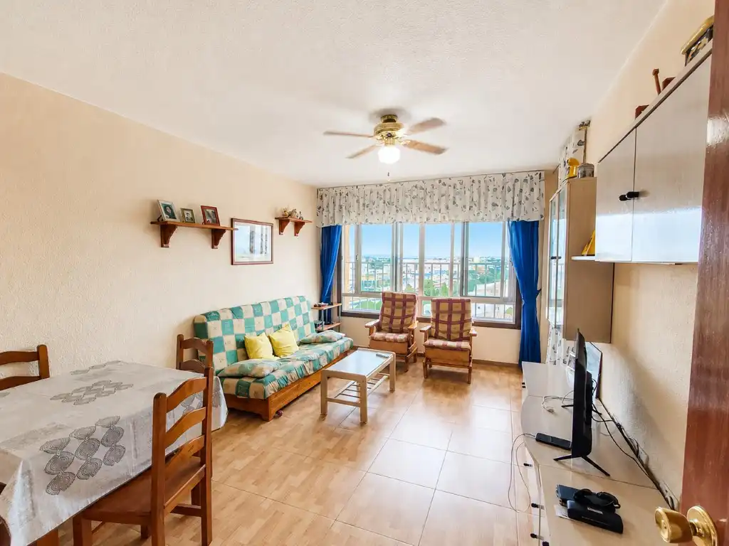 Sala de estar de Ático en venta en Orihuela con Piscina comunitaria