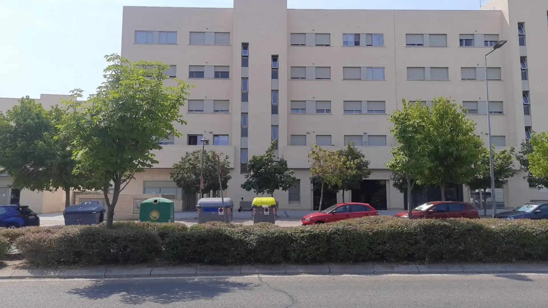 Vista exterior de Garaje en venta en Alcalá de Henares