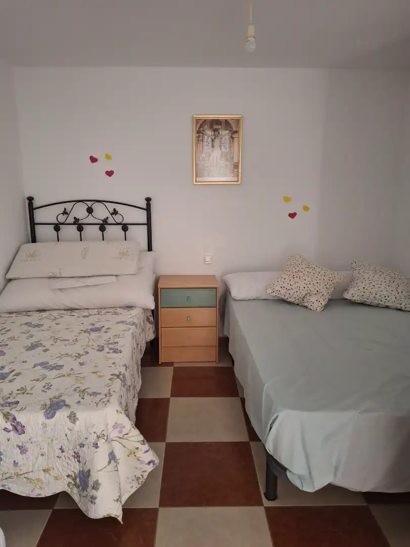 Dormitori de Casa o xalet en venda en La Puebla de Almoradiel amb Calefacció i Moblat