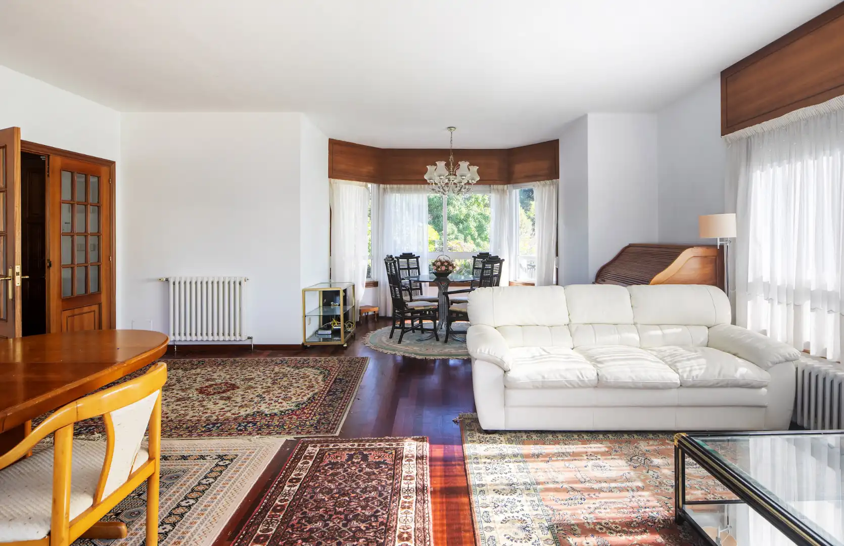 Sala de estar de Casa o chalet en venta en Oleiros con Jardín privado