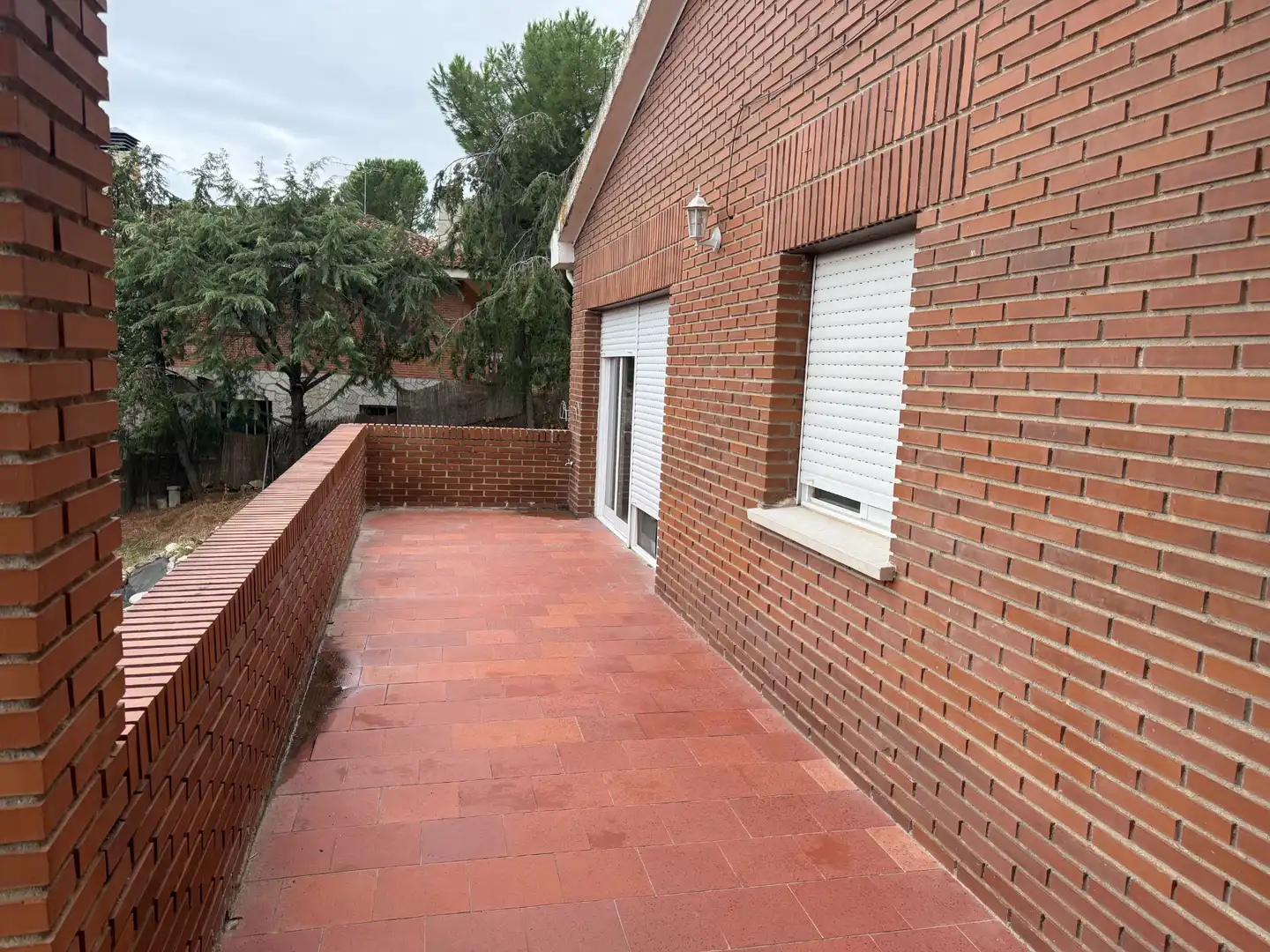 Vista exterior de Casa o chalet en venta en Villanueva del Pardillo con Calefacción, Jardín privado y Terraza