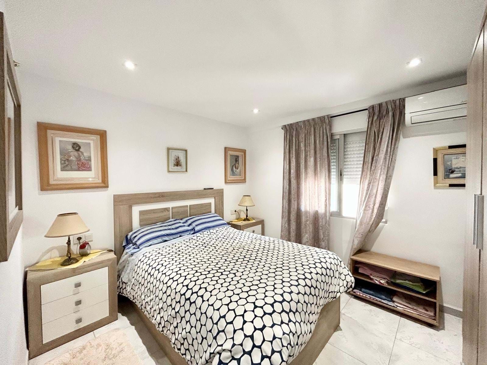 Habitación de Piso en venta en Benidorm con Terraza y Amueblado